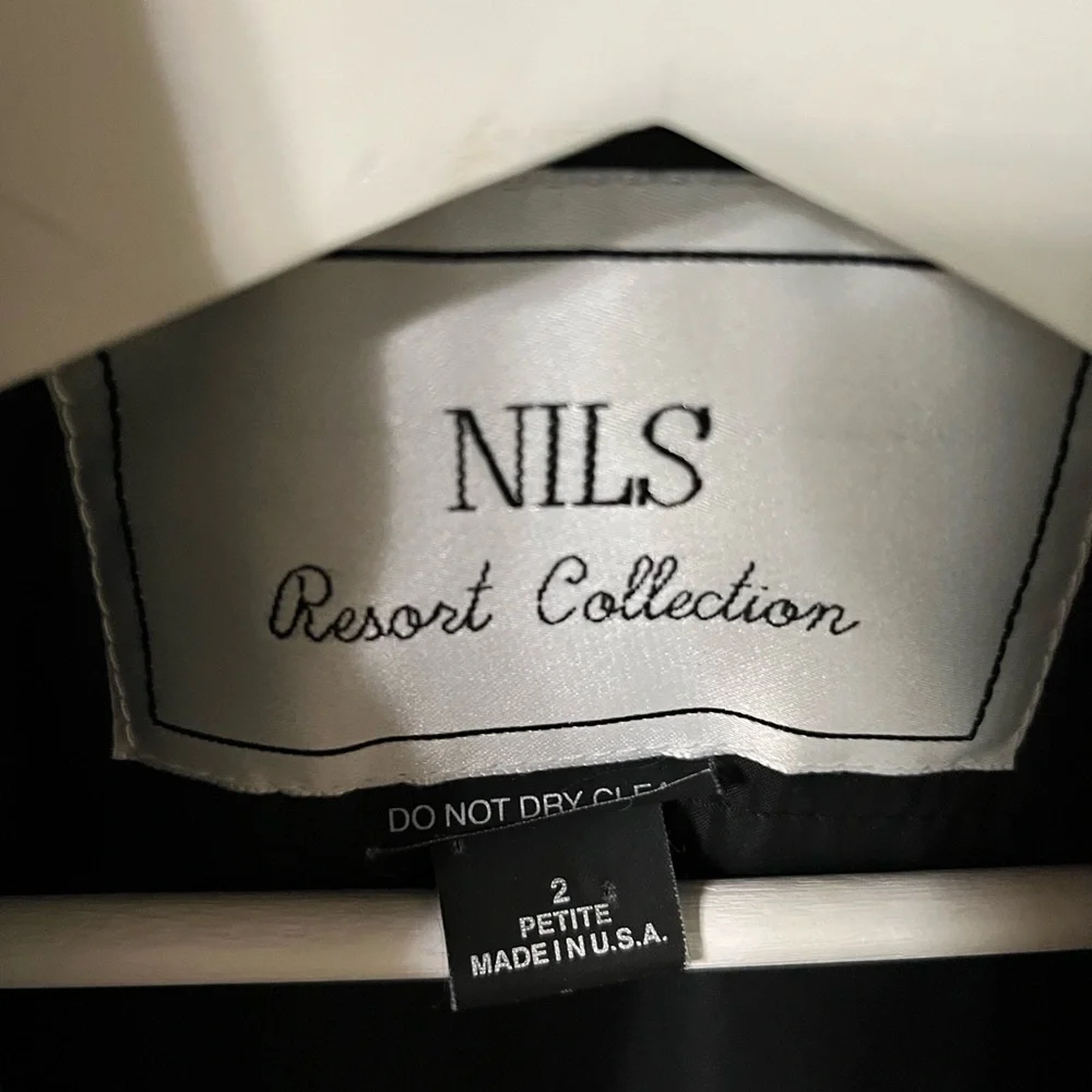 Nils Puffer Jacket with hood and belt - Picture 7 of 9